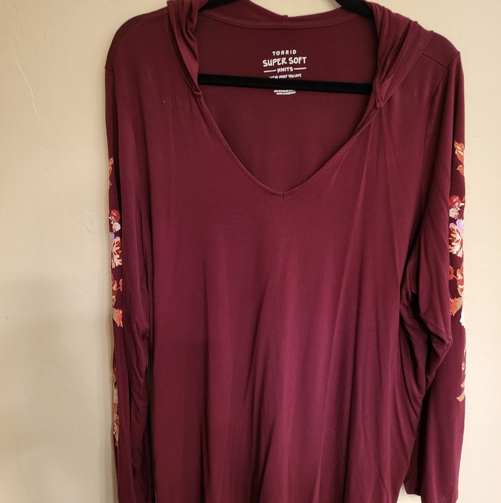 Torrid Super Soft Knit Hoodie with Flower Sleeves Size 3